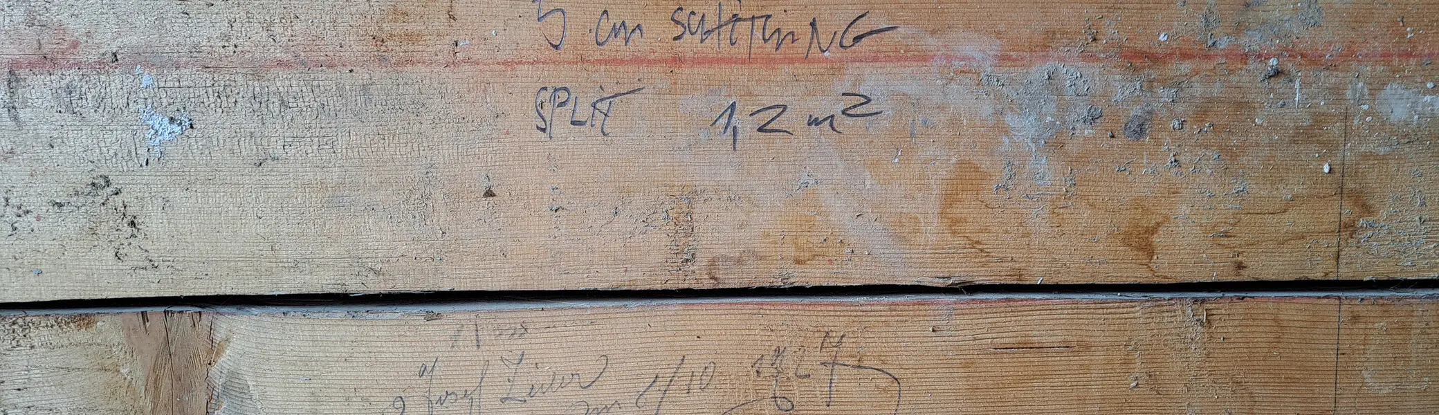 Handwerkerinschrift aus der Bauzeit der Ostpreußenhütte | © Sektion Königsberg, Foto Cornelius Chucholowski